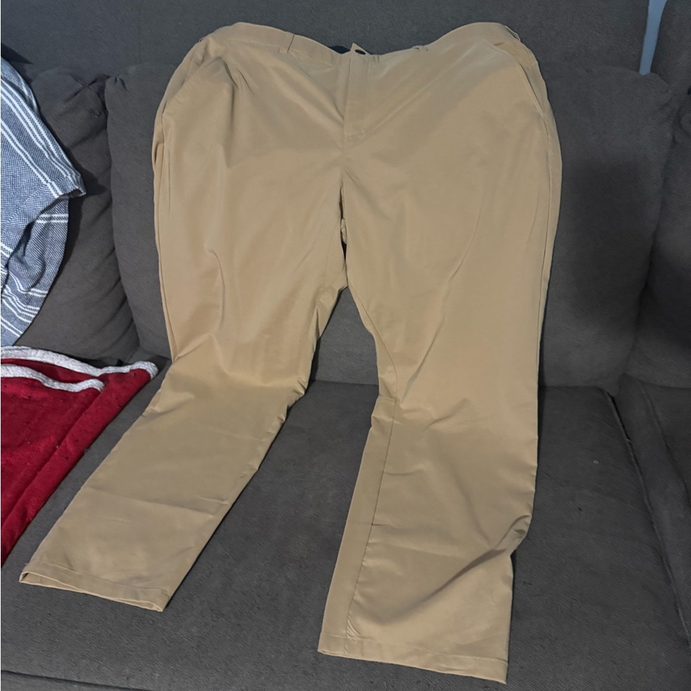 Columbia Men's Khaki Chinos